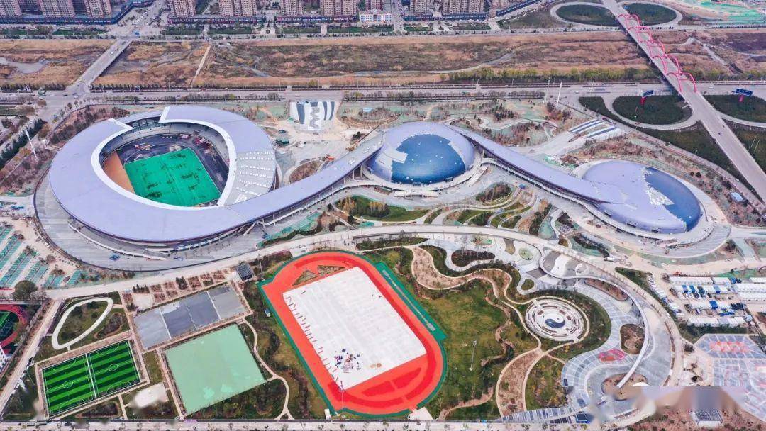 塑胶跑道甘肃平凉市体育运动公园复合型塑胶跑道